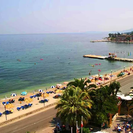 Magnolia Benitses (Corfu)